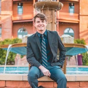 Meet your Posher, Nick